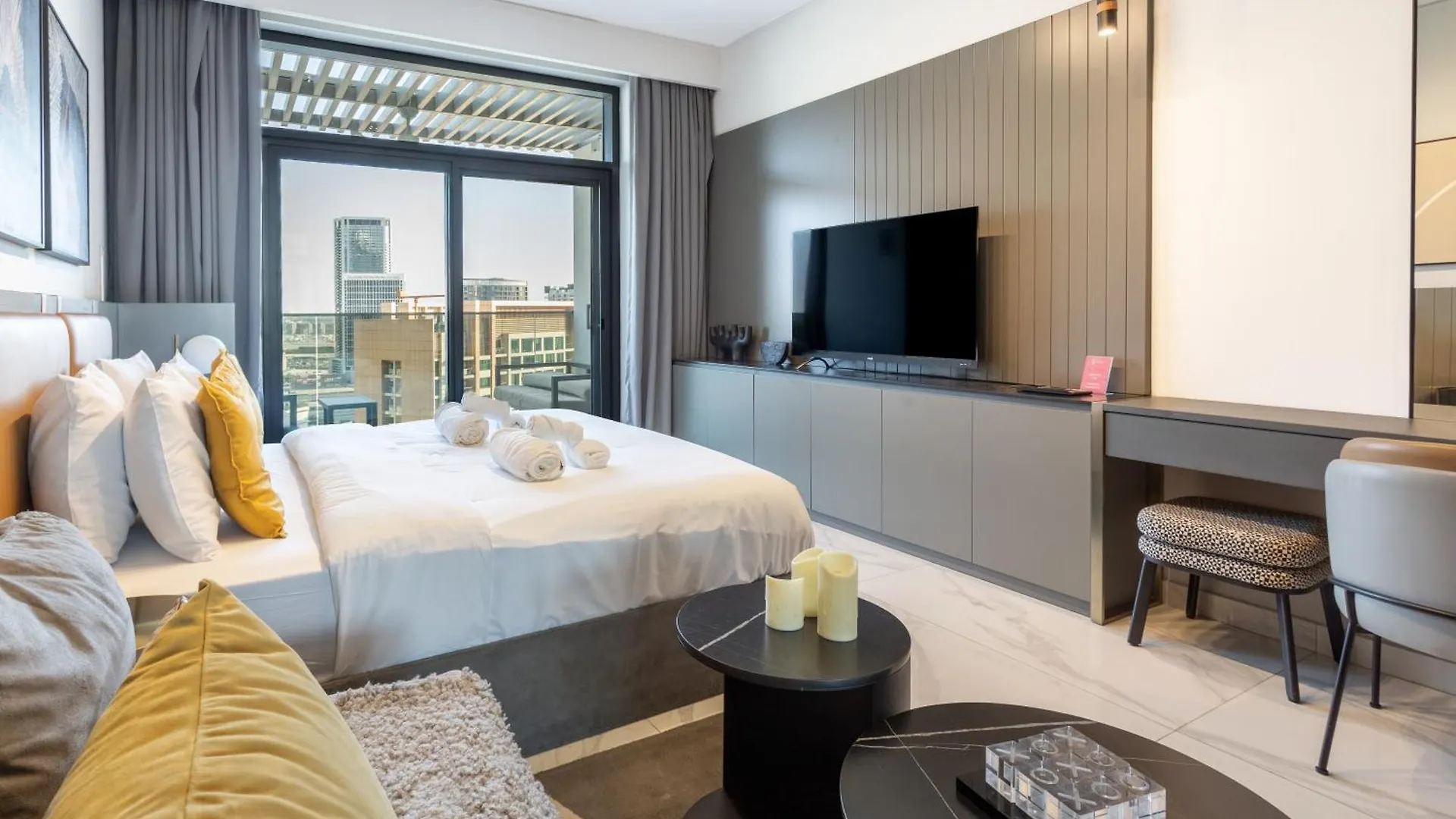 Sleek Studio Apartment Mag 318 Dubai